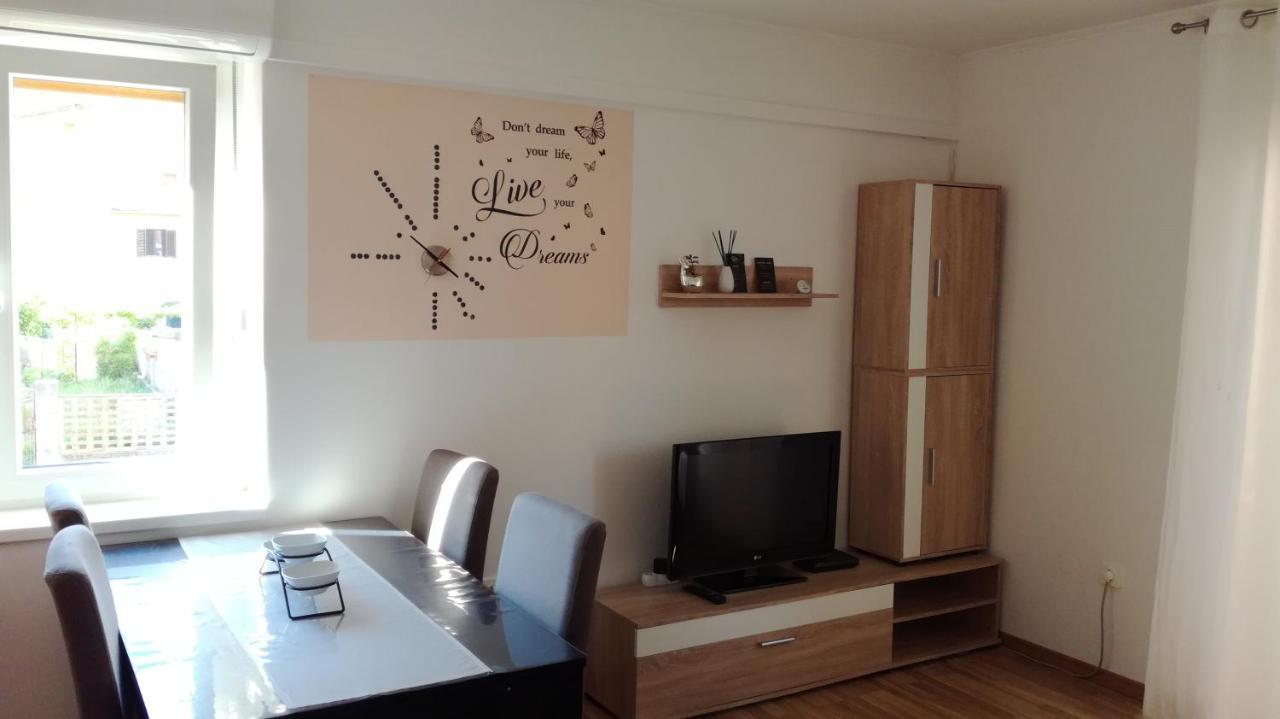 Apartma Ema Izola Eksteriør bilde