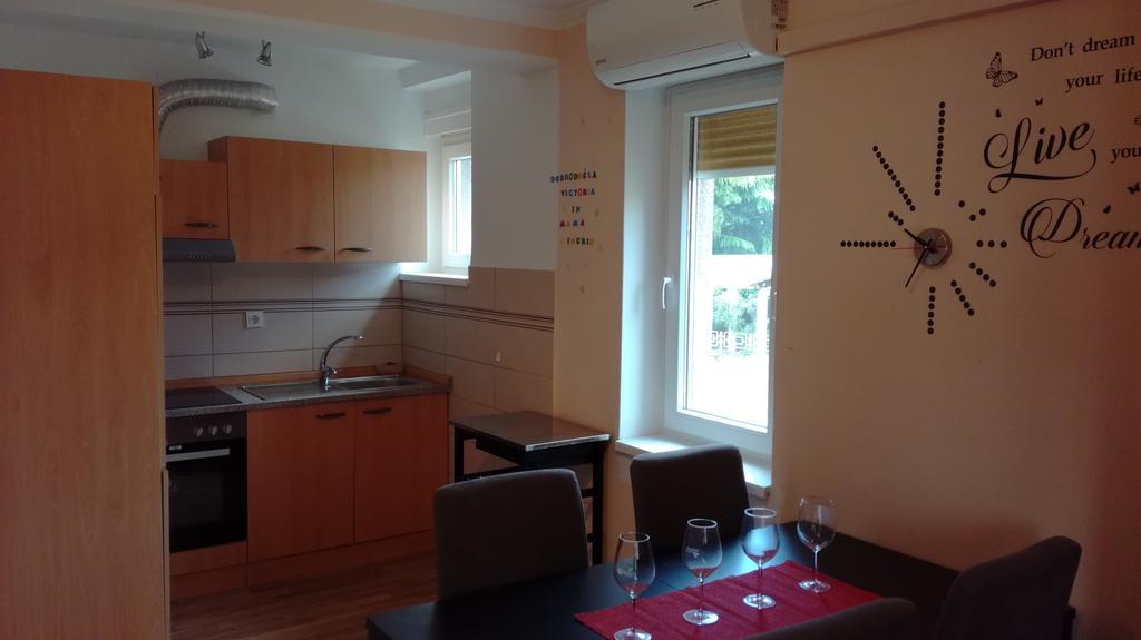 Apartma Ema Izola Eksteriør bilde